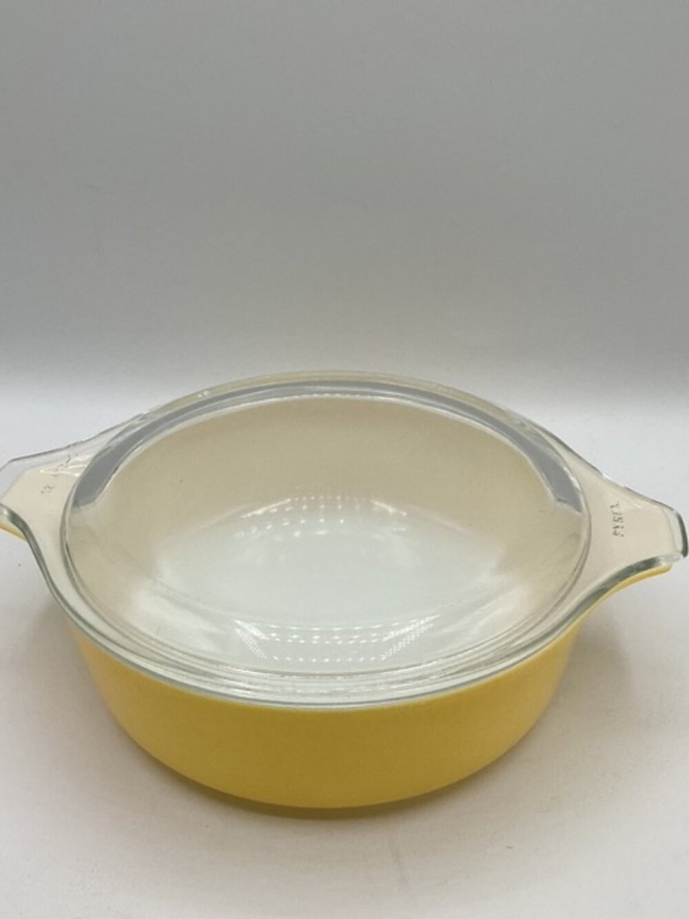 Pyrex Ovenware Round Casserole Dish & Lid 1 Pint Cinderella‎ Series Yellow #471